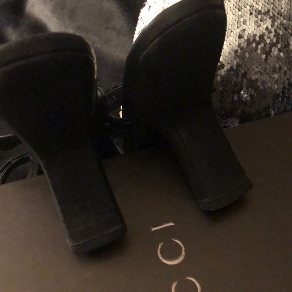 VINTAGE GUCCI rare ruffled leather sandals heels slides - Picture 11 of 13